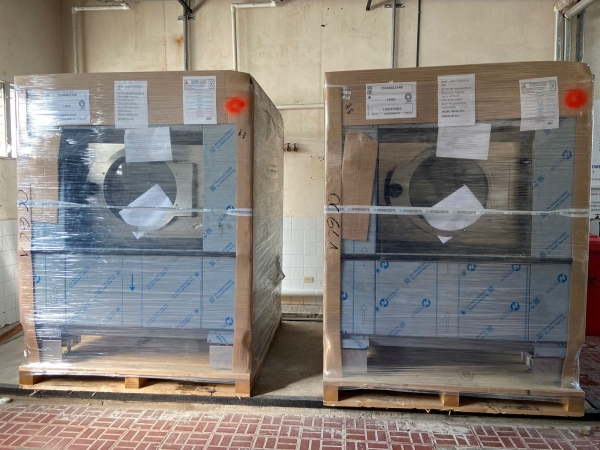 Salud entrega lavadoras industriales al Hospital General del Sur